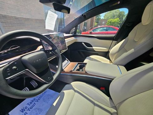 Used 2023 Tesla Model X AWD/4WD image 34