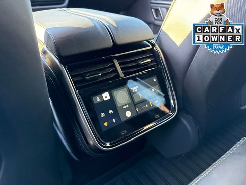 Used 2022 Rivian R1S Launch Edition image 35