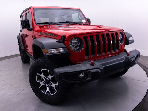 Used 2022 Jeep Wrangler Unlimited Rubicon w/ Cold Weather Group AWD/4WD image 4