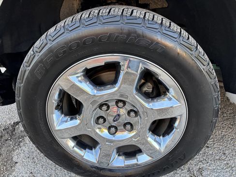 Used 2013 Ford F150 Lariat w/ Luxury Equipment Group image 42