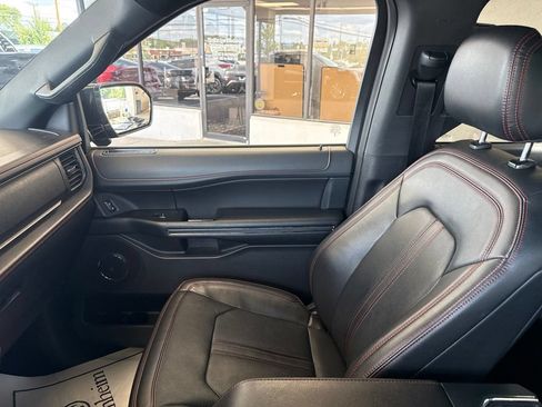 Used 2023 Ford Expedition Limited AWD/4WD image 26