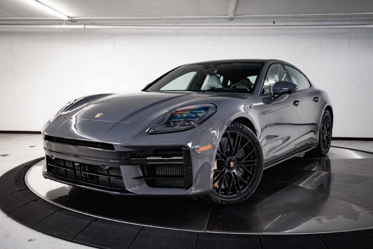 Certified 2026 Porsche Panamera GTS AWD/4WD image 1