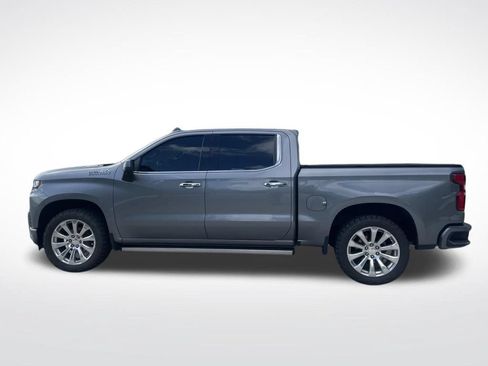 Used 2022 Chevrolet Silverado 1500 High Country w/ Technology Package AWD/4WD image 8