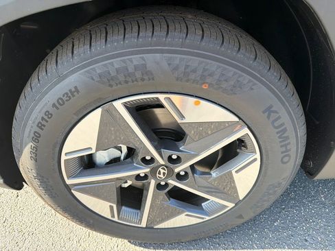 New 2026 Hyundai Tucson SEL image 11