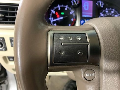 Used 2014 Lexus GX 460 image 8