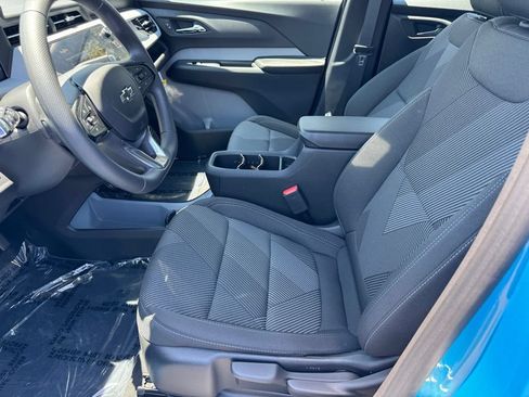New 2027 Chevrolet Bolt LT FWD image 14
