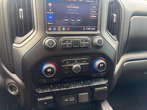 Used 2020 Chevrolet Silverado 1500 RST w/ All-Star Edition AWD/4WD image 28