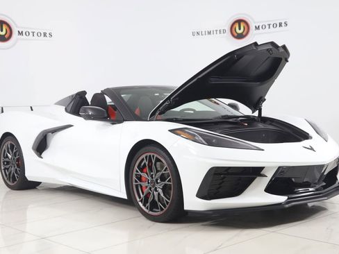 Used 2023 Chevrolet Corvette 2LT w/ Z51 Performance Package image 28