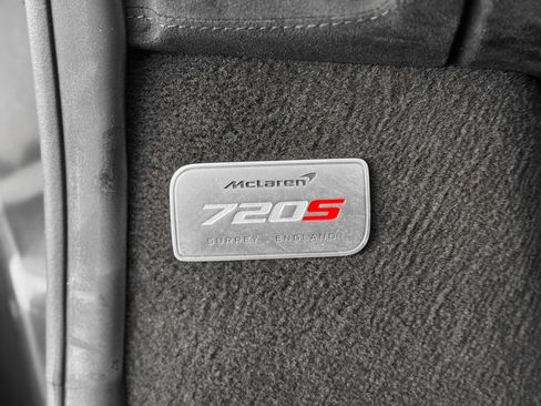 Used 2022 McLaren 720S Performance image 14