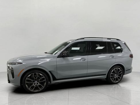 Certified 2023 BMW X7 M60i w/ Executive Package image 11