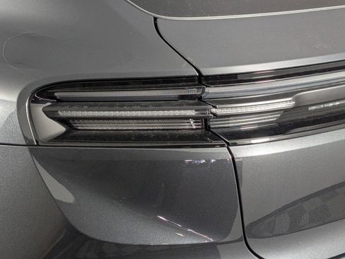 New 2025 Porsche Macan 4S Electric image 16