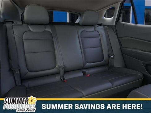 New 2026 Chevrolet Trax ACTIV w/ Sunroof Package FWD image 17