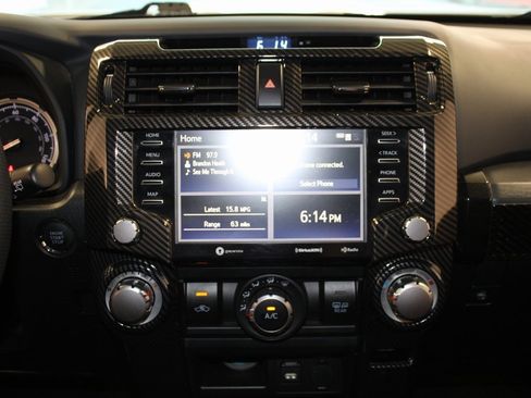 Used 2023 Toyota 4Runner TRD Off-Road image 15