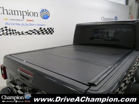 Used 2021 Jeep Gladiator Overland w/ Popular Equipment Package image 12