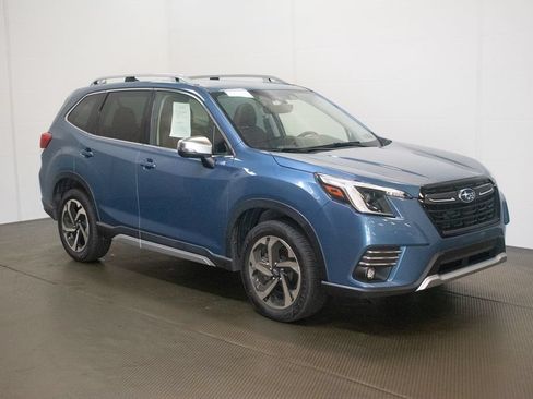 Used 2023 Subaru Forester Touring w/ Popular Package #2 AWD/4WD image 1