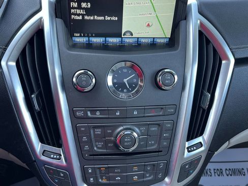 Used 2012 Cadillac SRX Luxury image 35