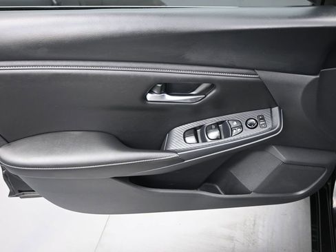 Used 2024 Nissan Sentra SV w/ All-Weather Package image 13