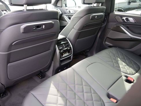 Used 2026 BMW X5 M60i w/ Executive Package AWD/4WD image 10