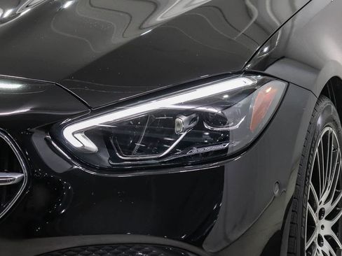 Used 2023 Mercedes-Benz C 300 Sedan image 7
