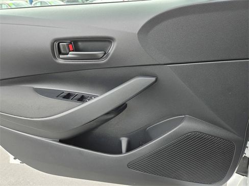 Used 2023 Toyota Corolla LE image 14