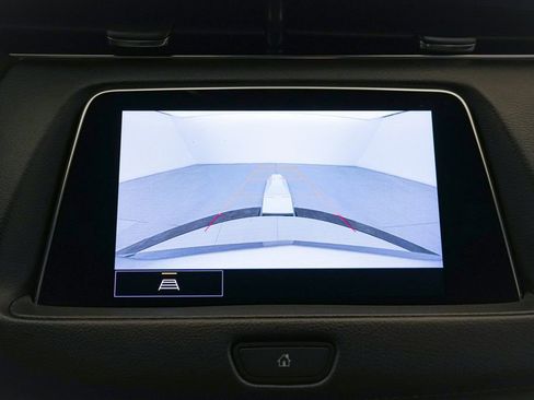 Used 2023 Cadillac XT4 Sport image 17