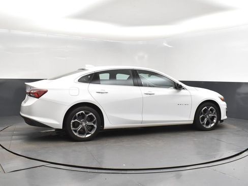 Used 2020 Chevrolet Malibu LT image 8