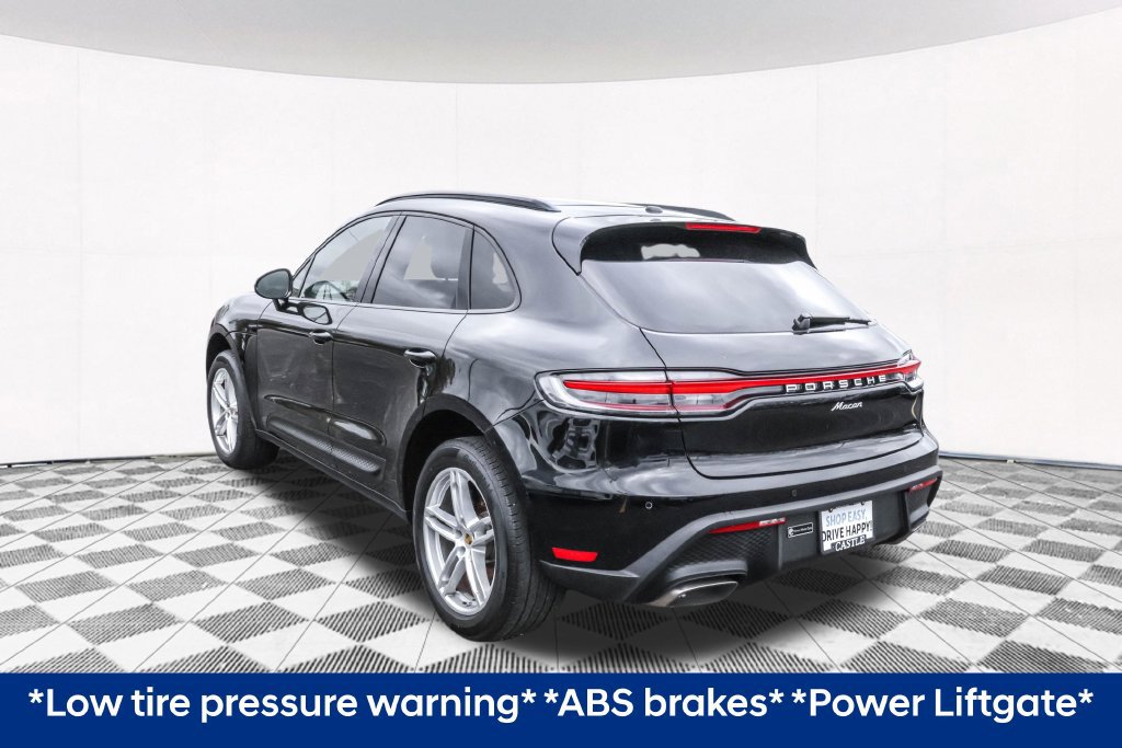 Used 2023 Porsche Macan AWD/4WD image 7