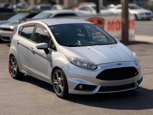 Used 2015 Ford Fiesta ST FWD image 2
