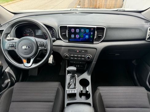 Used 2017 Kia Sportage LX w/ LX Popular Package AWD/4WD image 18