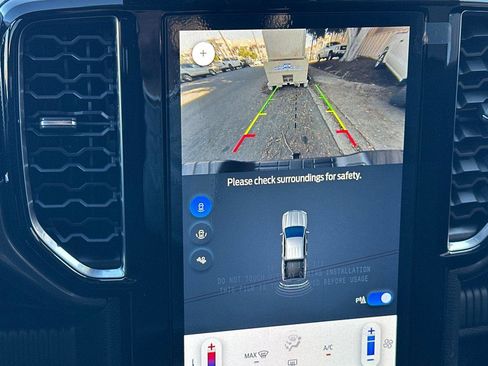 New 2025 Ford Ranger XLT w/ FX4 Off-Road Package image 16