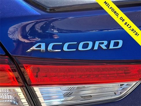 Used 2021 Honda Accord Sport image 31