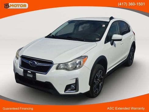 Used 2017 Subaru Crosstrek 2.0i Premium image 1