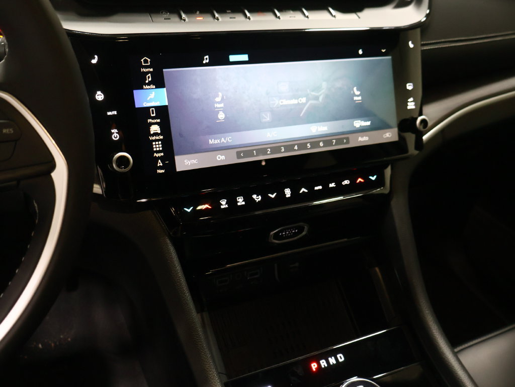 New 2027 Jeep Grand Cherokee Limited AWD/4WD image 21