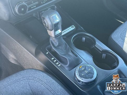 Used 2025 Ford Bronco 4-Door image 30
