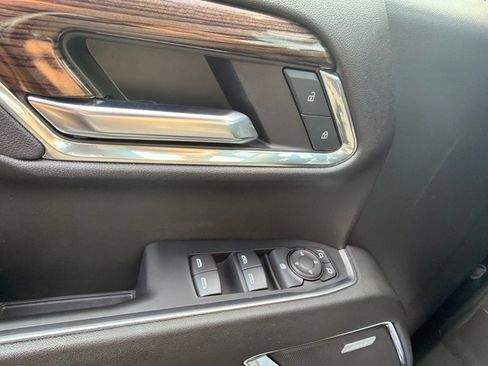 Used 2023 Chevrolet Silverado 1500 RST w/ Convenience Package II AWD/4WD image 19