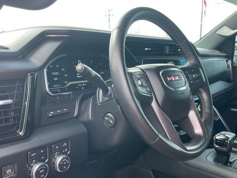 Used 2023 GMC Sierra 1500 AT4 w/ AT4 Premium Package image 8