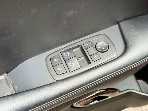 Used 2022 Dodge Challenger SRT Hellcat w/ Plus Package image 17