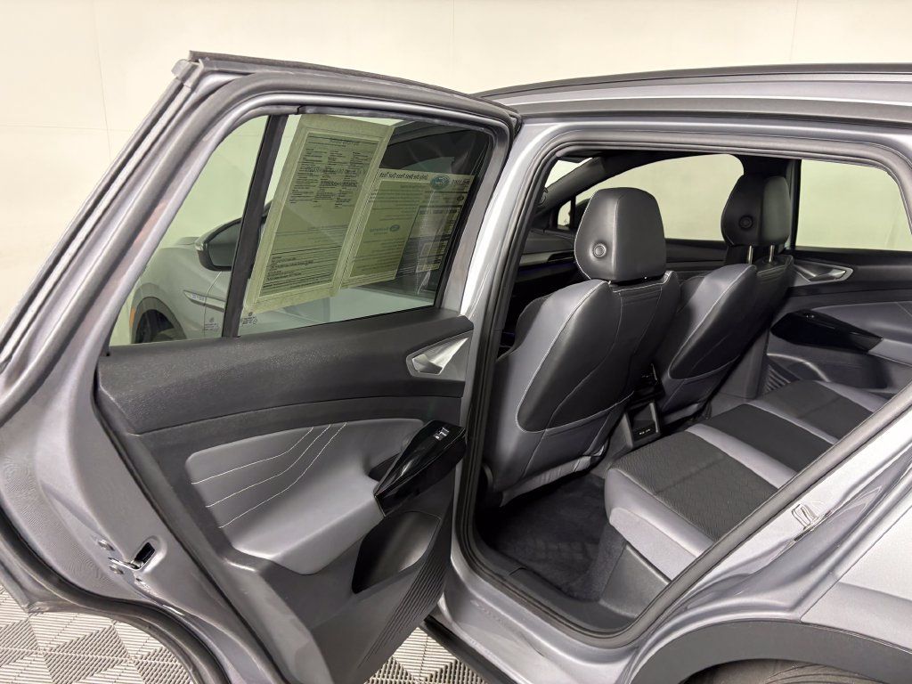 Used 2023 Volkswagen ID.4 Pro S AWD/4WD image 28