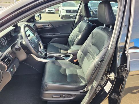 Used 2016 Honda Accord EX-L image 10