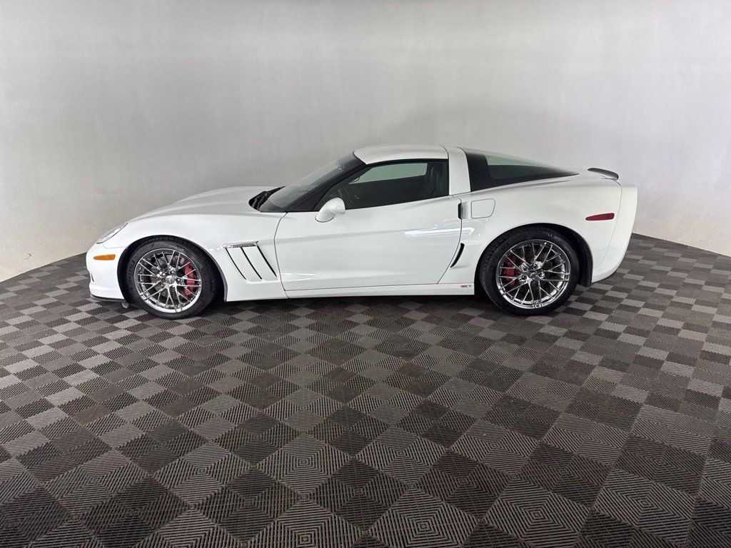 Used 2012 Chevrolet Corvette Grand Sport w/ 3LT Preferred Equipment Group RWD image 13