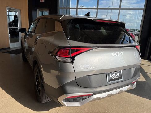 Certified 2023 Kia Sportage LX image 10