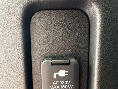 New 2026 Nissan Armada PRO-4X w/ Captain's Chari Seat Package image 34