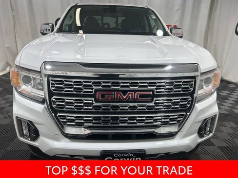 Used 2021 GMC Canyon Denali image 2