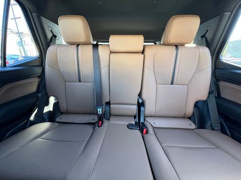 New 2026 Toyota 4Runner Limited image 10