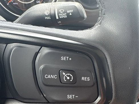Used 2023 Jeep Gladiator Sport AWD/4WD image 21
