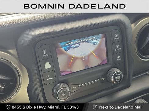 Used 2019 Jeep Wrangler Unlimited Sport image 25