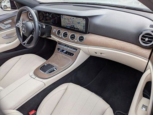 Used 2022 Mercedes-Benz E 350 Sedan image 19