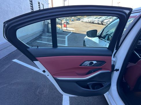 Used 2023 BMW 330i Sedan w/ Driving Assistance Package image 41