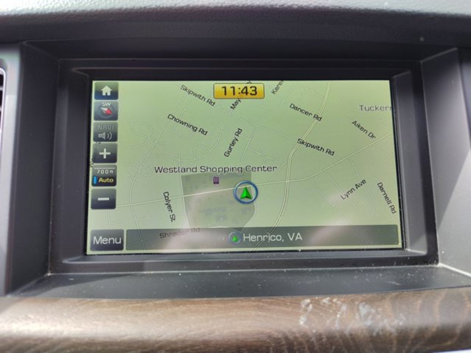 Used 2015 Hyundai Genesis 5.0 RWD image 17