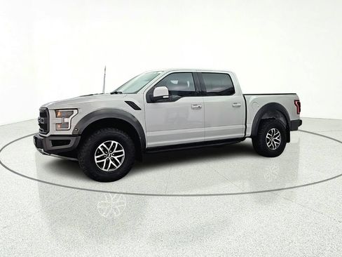 Used 2017 Ford F150 Raptor w/ Equipment Group 802A Luxury AWD/4WD image 8
